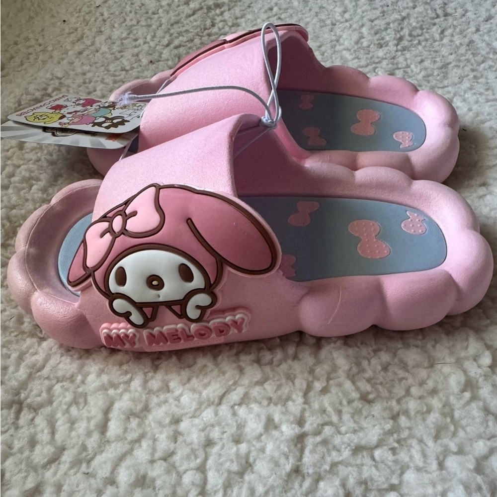 Brand new my melody sandal slides